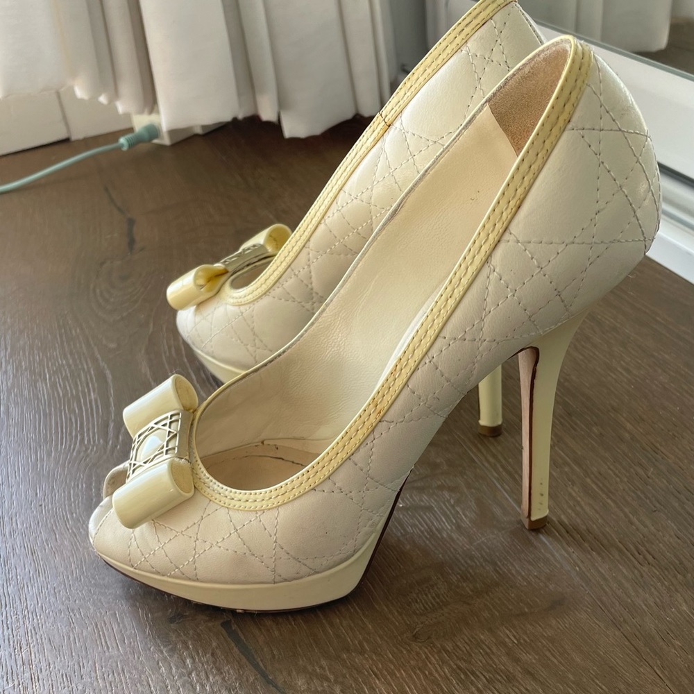 Christian Dior Pumps Sandals Heels Ivory White size 38 8